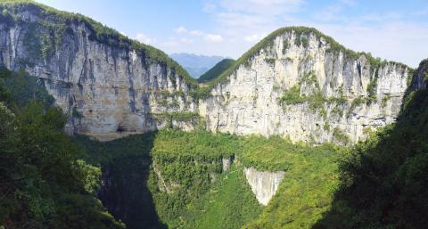 Xiaozhai Tiankeng - Xiaozhai Tiankeng (小寨天坑) - 10/12/2018